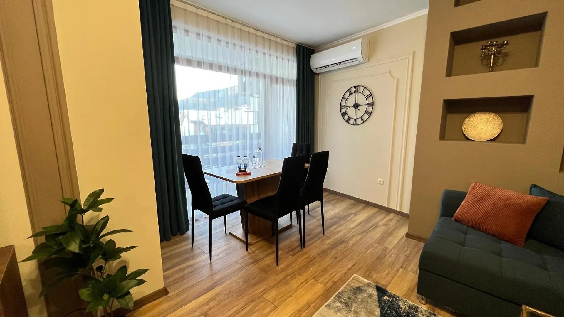 Gondola Apartments Lux Bansko